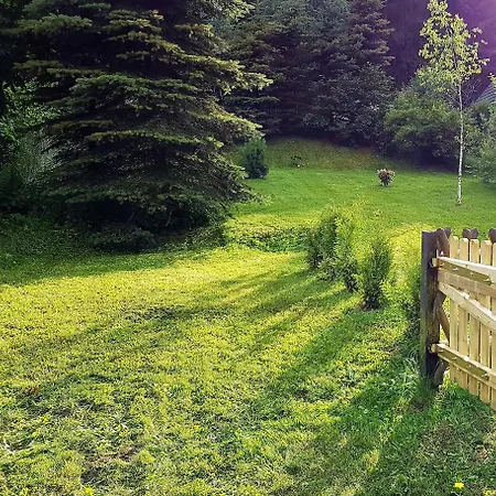 Gemuetlich Und Modern Eingerichtetes Mit Terrasse Im Herzen Des Erzgebirges *
